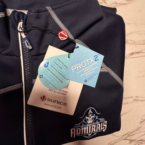 Sunice Milwaukee Admirals Layering Pullover - Picture 7 of 7